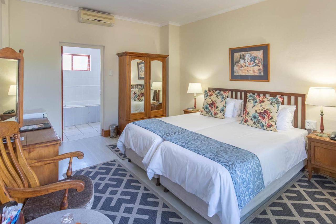 Montagu Country Hotel Экстерьер фото